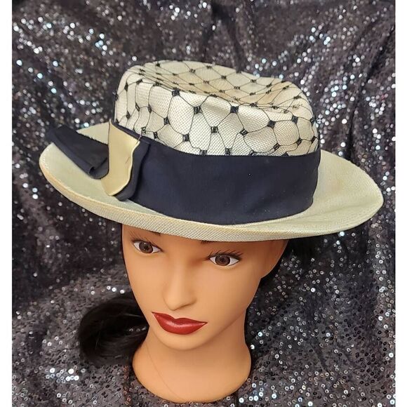 Vintage hat Accessories - Vintage hat